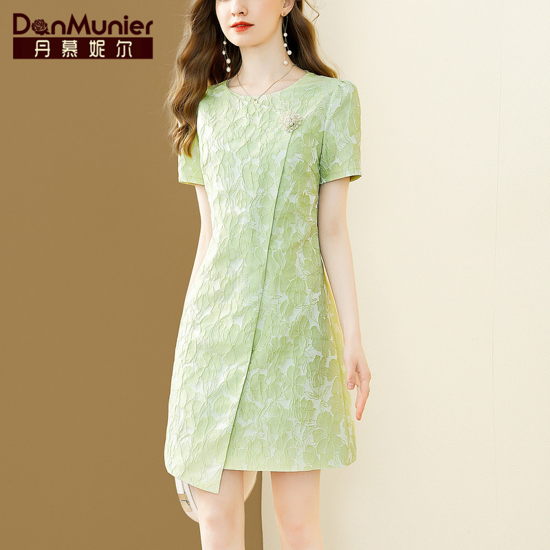 丹慕妮尔时尚轻奢短袖提花连衣裙女夏2023新款气质收腰不规则裙子