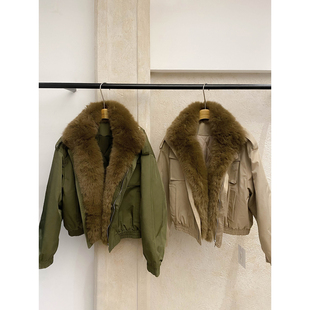 工装风狐狸毛领棉服女款2025新款冬宽松保暖棉袄军绿色通勤夹克