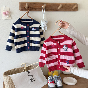 宝宝可爱条纹口袋针织开衫2025秋冬新款女童爱心小猫刺绣厚实外套