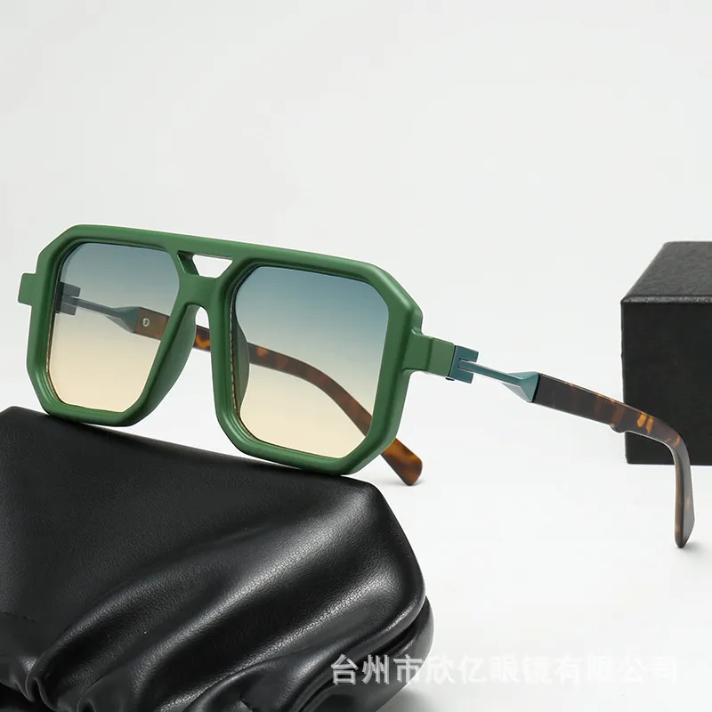 2025跨境新款方形太阳镜欧美时尚复古简约双梁飞行员框网红墨镜