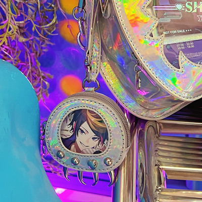 猫宁咕噜原创可爱小熊爪吧唧痛包