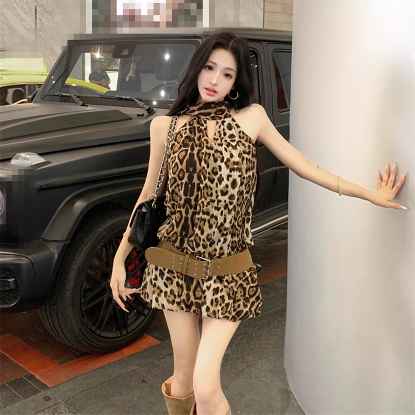 美式辣妹豹纹飘带挂脖连衣裙女夏季显瘦收腰无袖裙子性感a字短裙