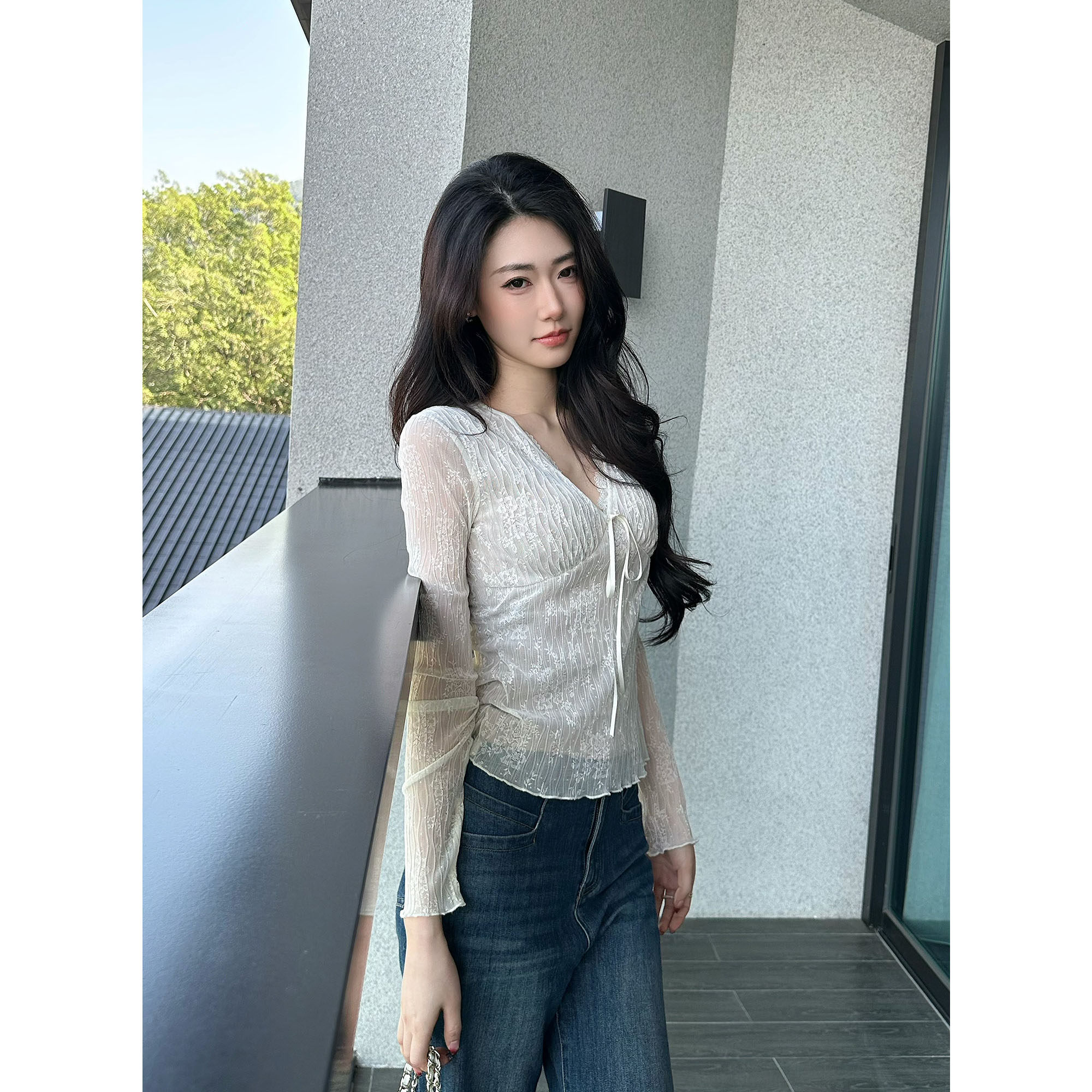 JIJINQI秋冬长袖蕾丝V领飘带上衣