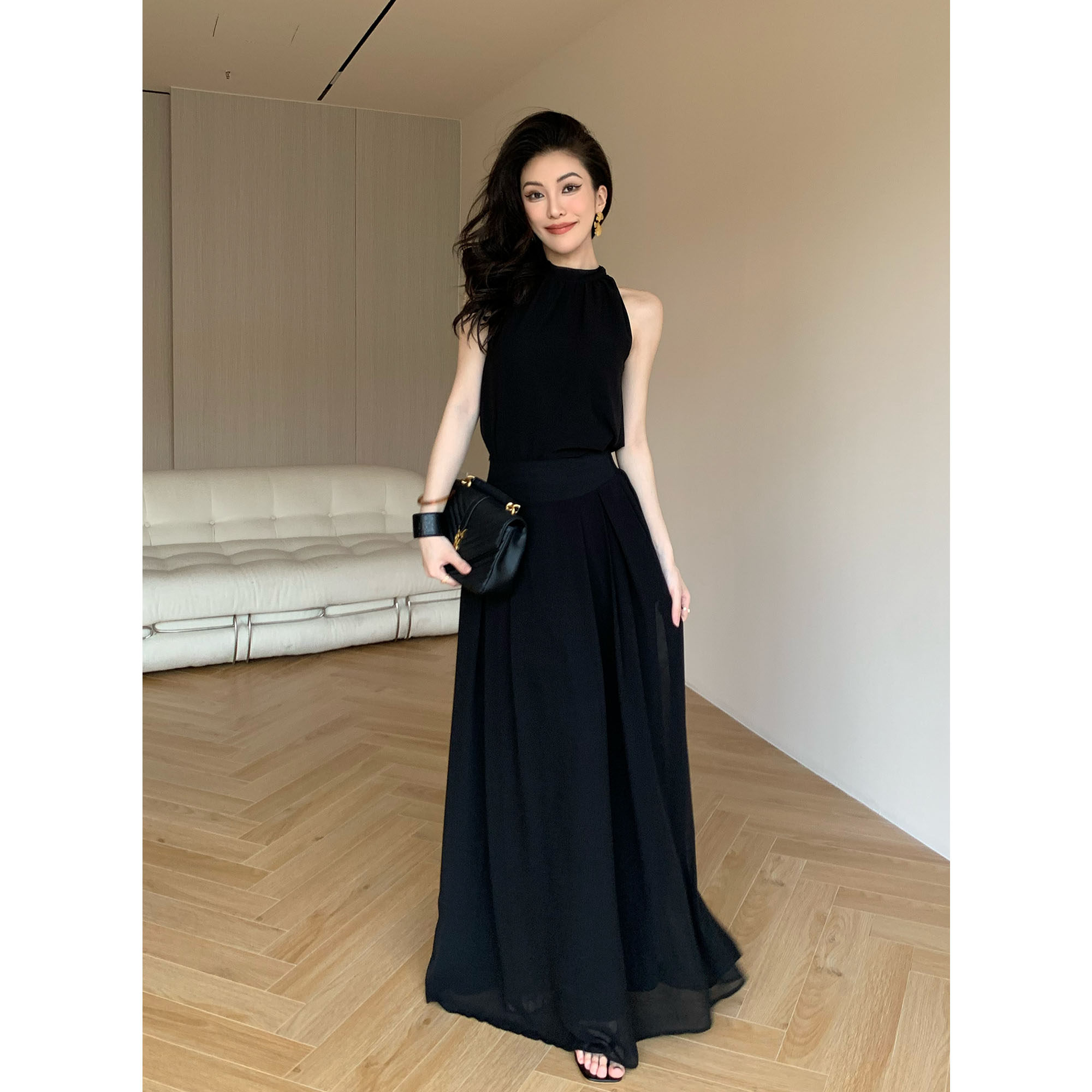 纪金其2025年夏季薄款半身裙搭配上衣显瘦垂坠感气质半裙黑色裙子,女装/女士精品,半身裙,淘宝优惠券,粉丝福利购,淘宝优惠卷