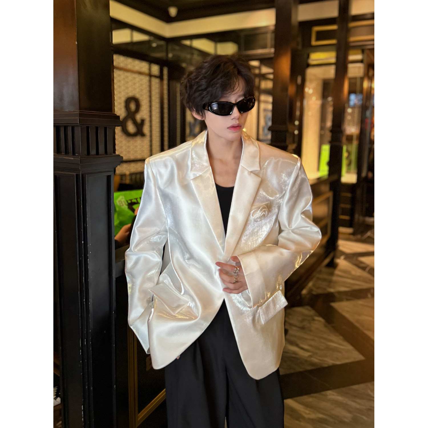 C316 XZ0326 P118 春夏新款长袖西服亮色西装场合玫瑰花设计外套图片