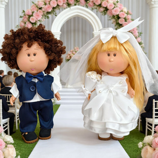 24厘米西班牙土豆娃娃婚纱套装 西装 礼服情侣套装 Mia婚庆娃娃换装