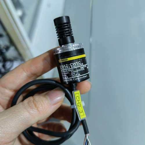 议价编码器E6A2-CW5C  ，功能正常询价