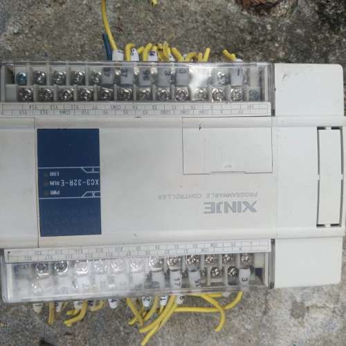 议价PLC XC3-32R-E 成色漂亮 功能正常询价