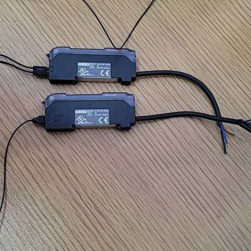 议价件E光纤放大器FS-V21R，实物拍摄询价