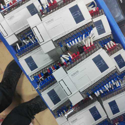 议价PLC，型号：XC3-32RT-E，，15条，成色充询价