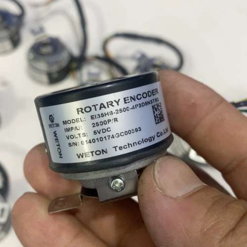 议价EI35H8-2500-4P3D5N3TSQ，编码器，拆询价