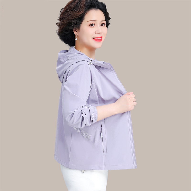 中年妈妈春装外套2026新款薄款春夏防晒衣上衣中老年人女春秋夹克