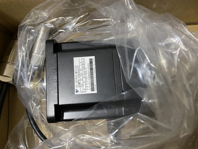 议价SGMPH-04DAA6CD原装安川400W伺服电机全新质保一年包邮询价议