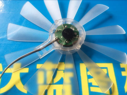无框 透明 15CM 15015 LED 发光散热风扇 USB接口 5V 150*150*15
