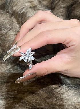 轻奢网红锆石树叶小众戒指