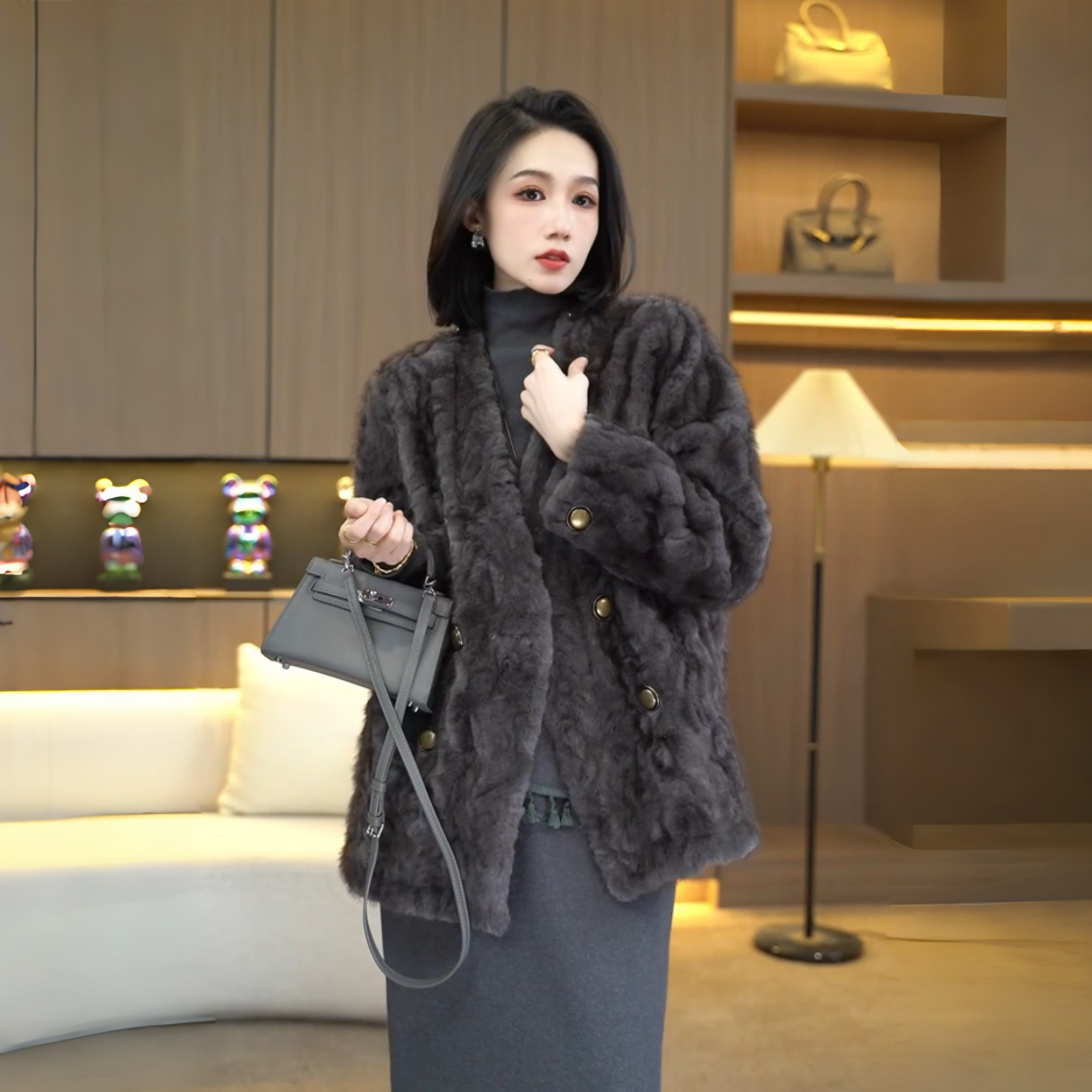 李思桐冬季V领气质环保毛毛短款加厚外套保暖显瘦毛茸茸大衣7380,女装/女士精品,短外套,淘宝优惠券,粉丝福利购,淘宝优惠卷