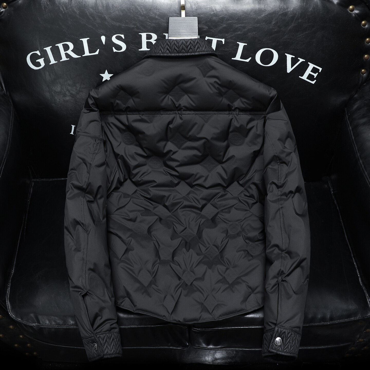 2025秋冬装90%绒衬衫领羽绒服男钱塘6006-5562-P285沙发图,男装衬衫,钱塘6006(原3029)