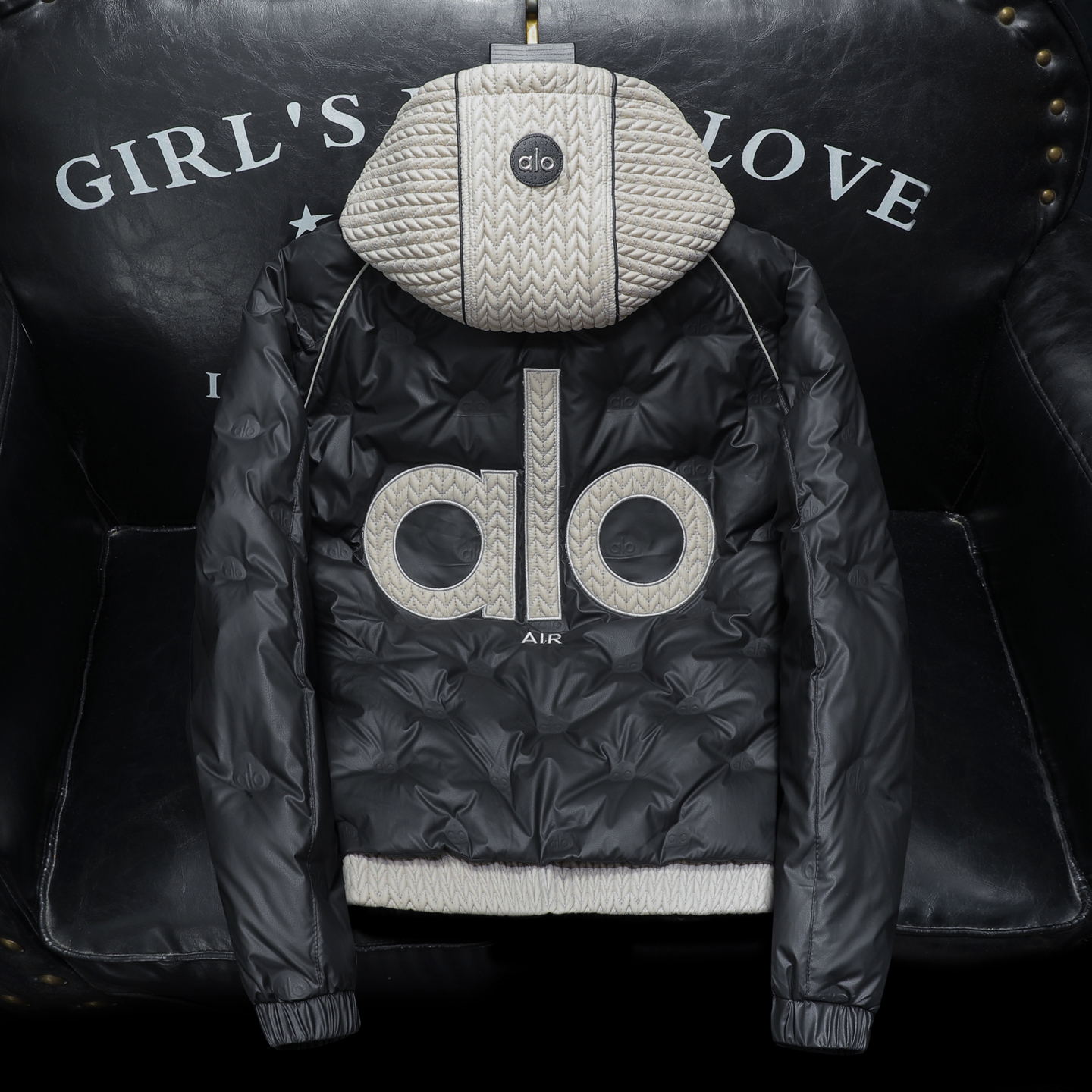 2025秋冬装90%绒连帽麦穗羽绒服男钱塘6006-5122-P330沙发图，男装羽绒服，钱塘6006(原3029)