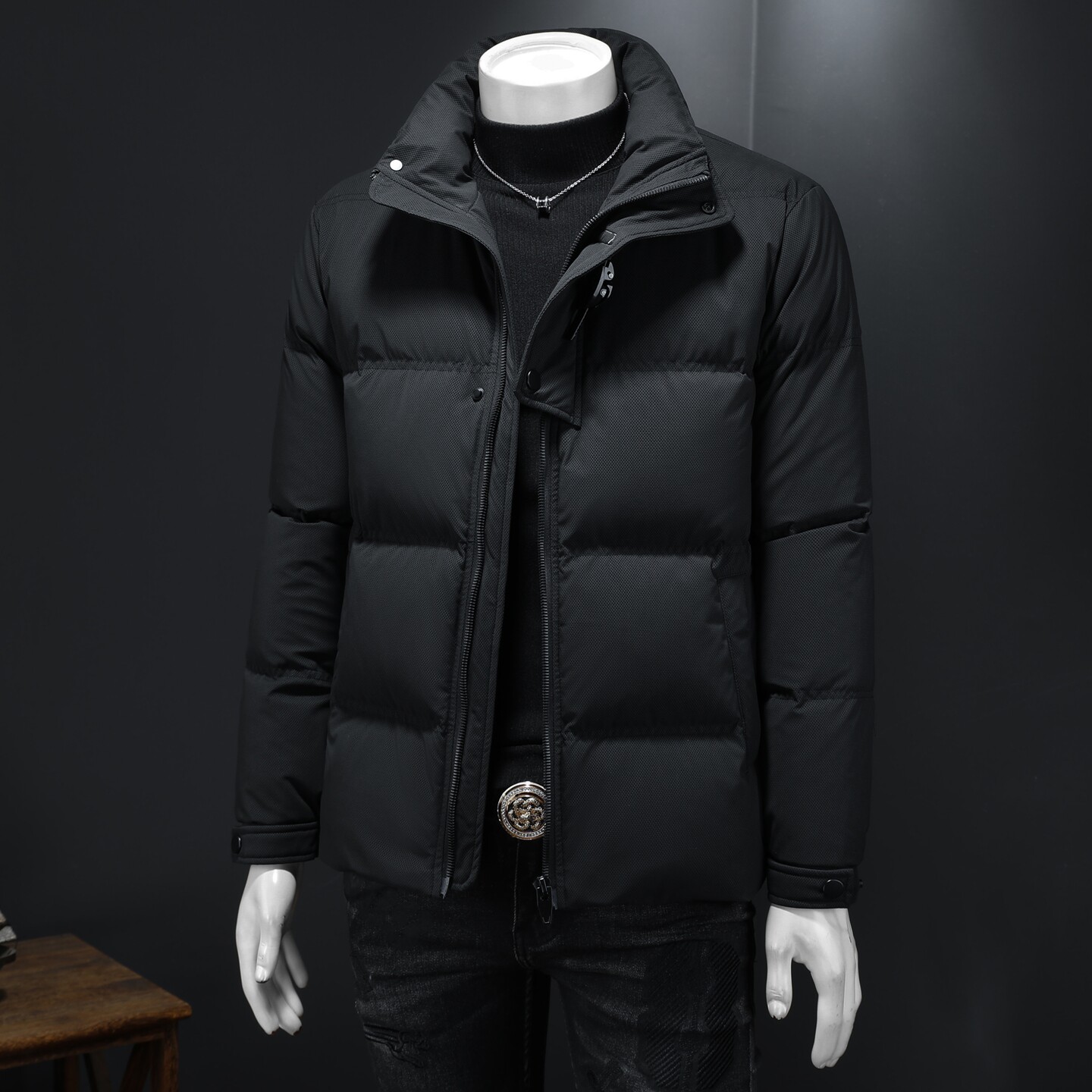 2025秋冬装90%绒立领羽绒服男钱塘6006-5109-P330假模图,男装羽绒服,钱塘6006(原3029)
