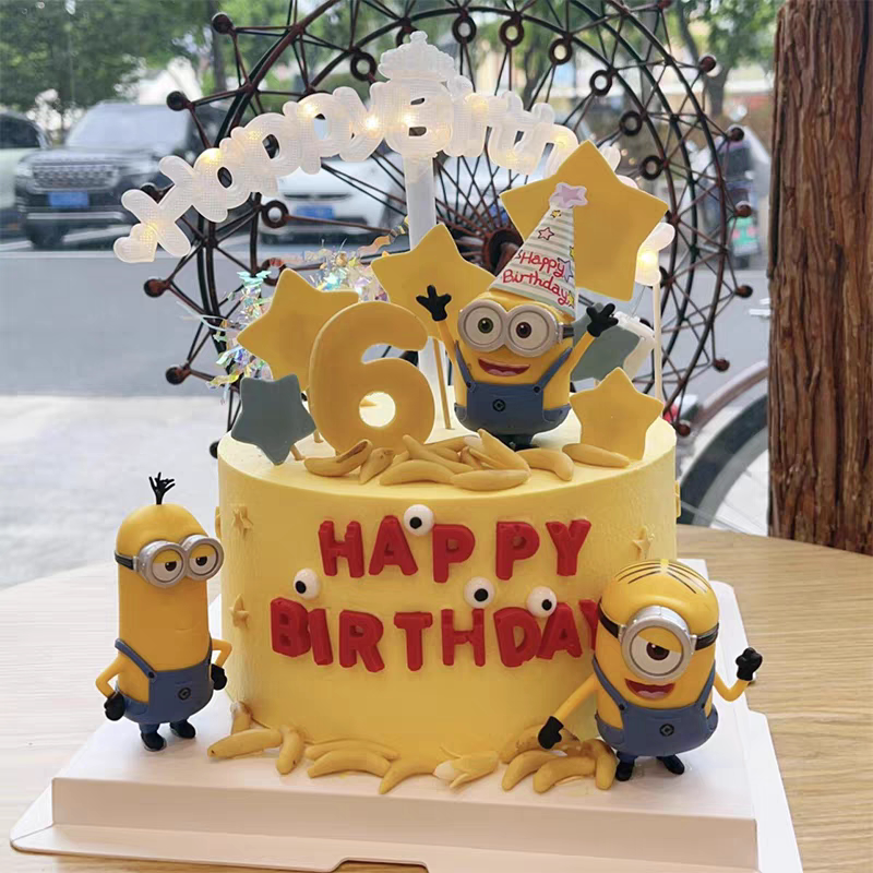 卡通可爱小黄人生日宝宝儿童插件插牌可爱网红烘焙蛋糕装饰摆件