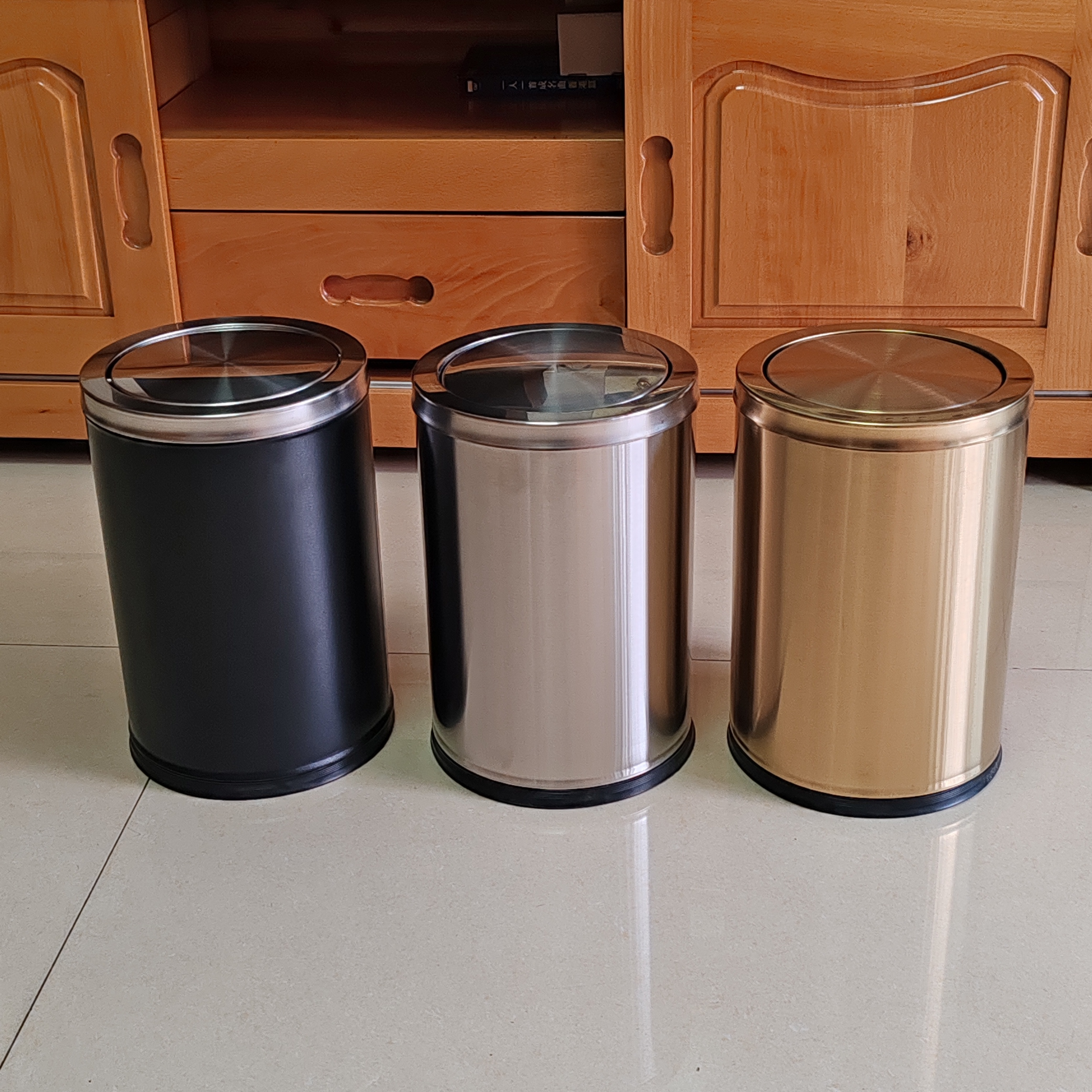 弹盖圆形不锈钢垃圾桶商用