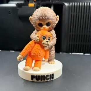 跨境新款3d打印Protect Punch The Monkey红毛猩猩玩偶挂件拳击猴