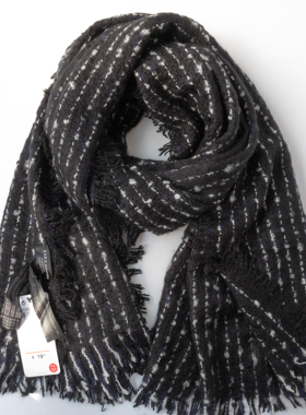 ZAR*黑色针织感撞色白色纹理小众个性保暖围巾轻奢秋冬季大披肩