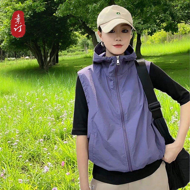 素订蚕素品牌女装旗舰店高级感时尚连帽马甲背心休闲百搭坎肩外套