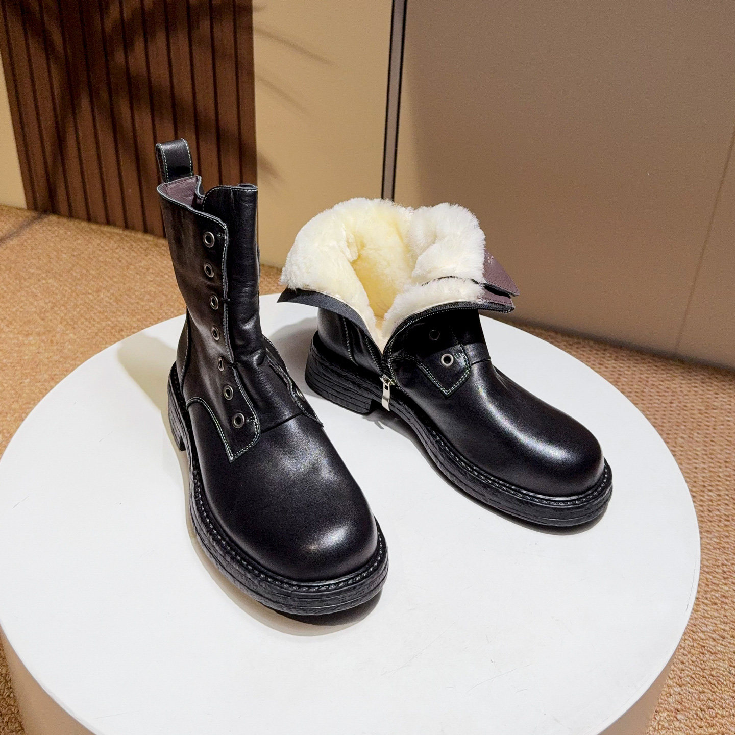 真皮羊皮毛一体加厚无鞋带英伦风马丁靴女冬加绒大棉厚底短靴大码,女鞋,马丁靴,淘宝优惠券,粉丝福利购,淘宝优惠卷