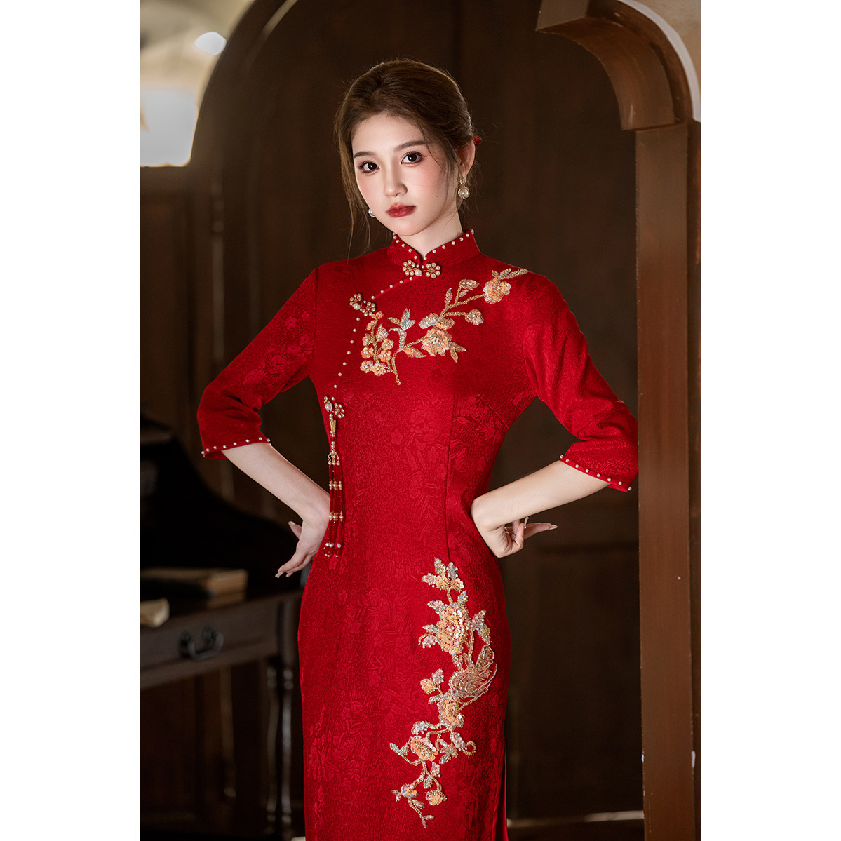 红色旗袍敬酒服新娘2025新款新中式长袖刺绣结婚订婚礼服裙小个子