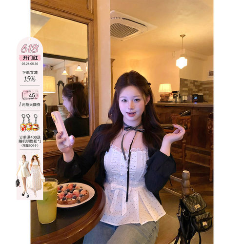 安妮不火棉质波点蕾丝拼接蝴蝶结收腰吊带女微胖大码收腰上衣套装