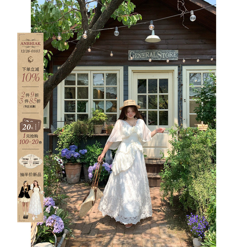 安妮不火 似水梨花浪漫重工蕾丝绣花仙裙女微胖大码设计感连衣裙