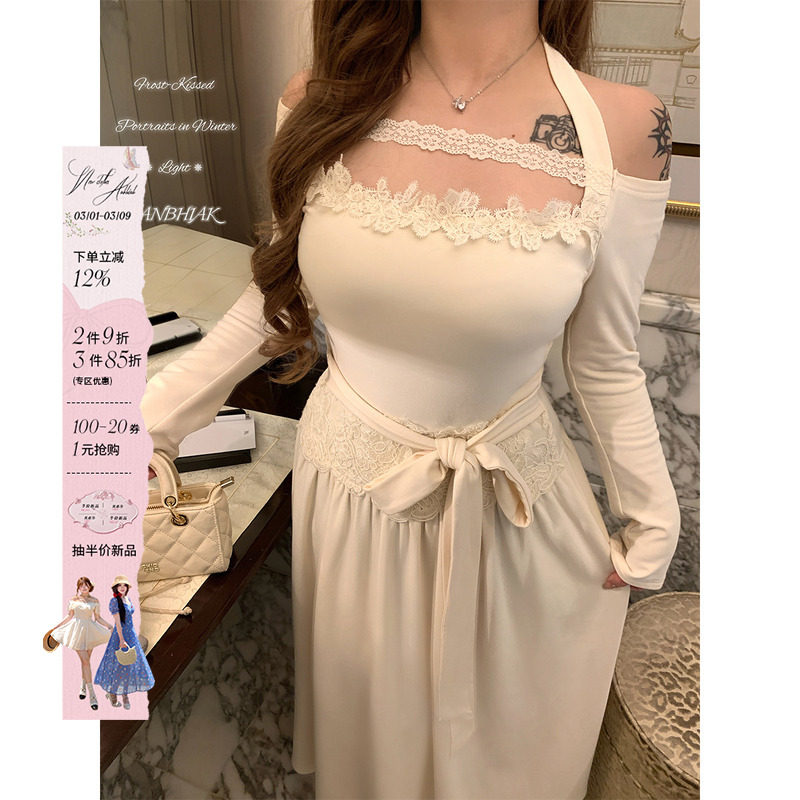 安妮不火 一字肩花边拼接高弹磨毛针织裙女微胖大码收腰挂脖长裙