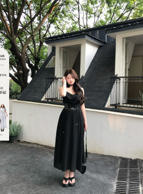 安妮不火 墨羽纤腰高级感收腰荡领吊带裙女微胖大码黑色吊带长裙