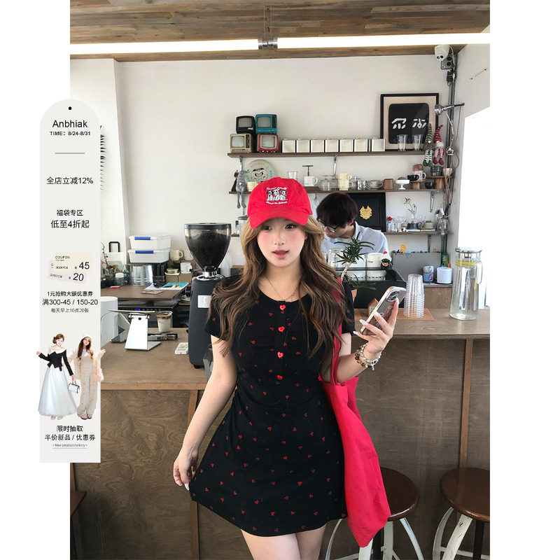 安妮不火恋语织物俏皮感桃心印花连衣裙女微胖大码收腰可爱小裙子图片
