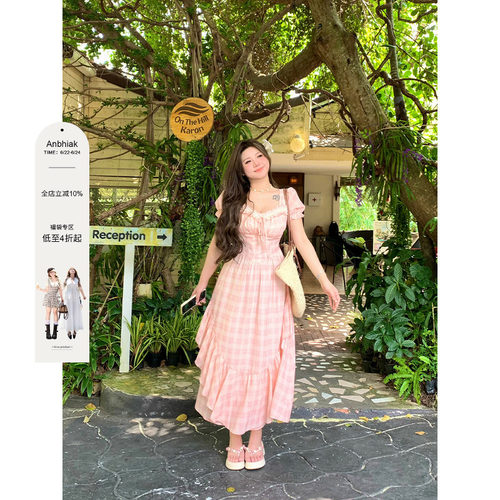 安妮不火南法温柔风格纹公主裙女2025夏季新款微胖大码格子连衣裙