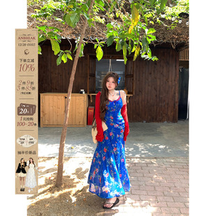 安妮不火 收腰碎花连衣裙 蓝礁红槿印花v领鱼尾雪纺吊带裙微胖大码