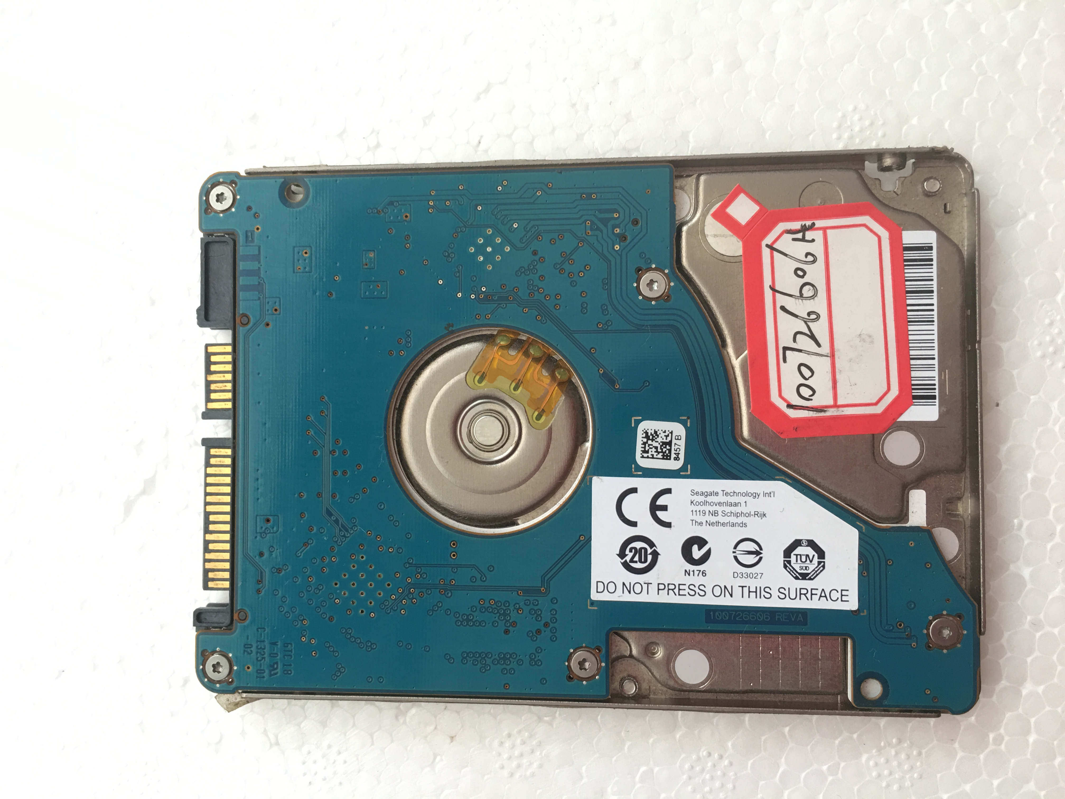 希捷st笔记本硬盘 电路板 板号100726606reva