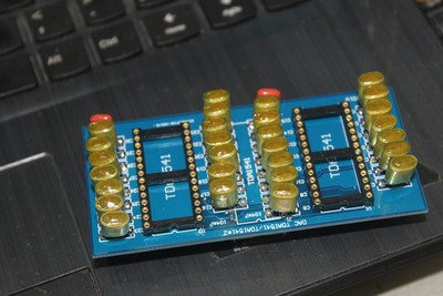TDA1541并联摸块双转单座