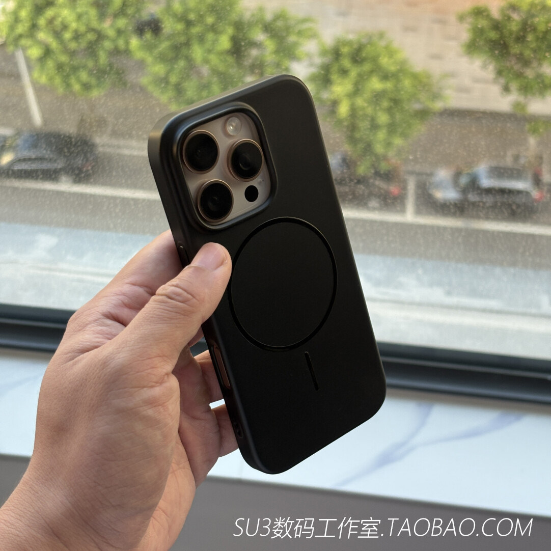 细圈磁吸充电适用iPhone16苹果17pro手机壳max纯黑色15plus哑光电镀14金属感13磨砂12硬壳MagSafe高级Air全包