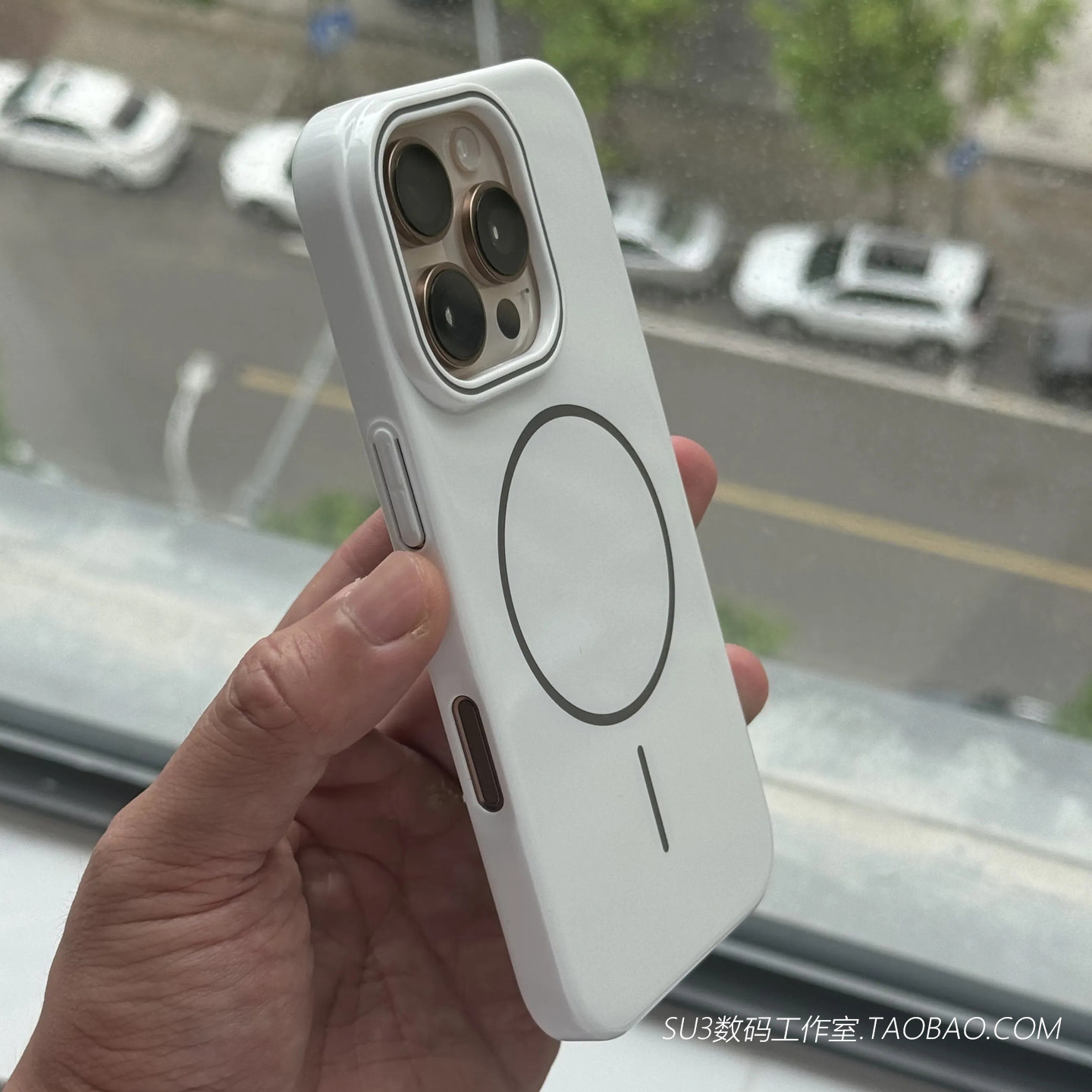 月光白色亮面烤漆撞色细圈磁吸充电14plus适用iPhone15苹果16pro手机壳max硬13光面12闪粉Beats不发黄Magsafe