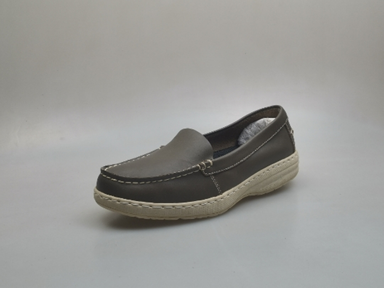 圆头鞋舒适软底轻巧头层牛皮单鞋