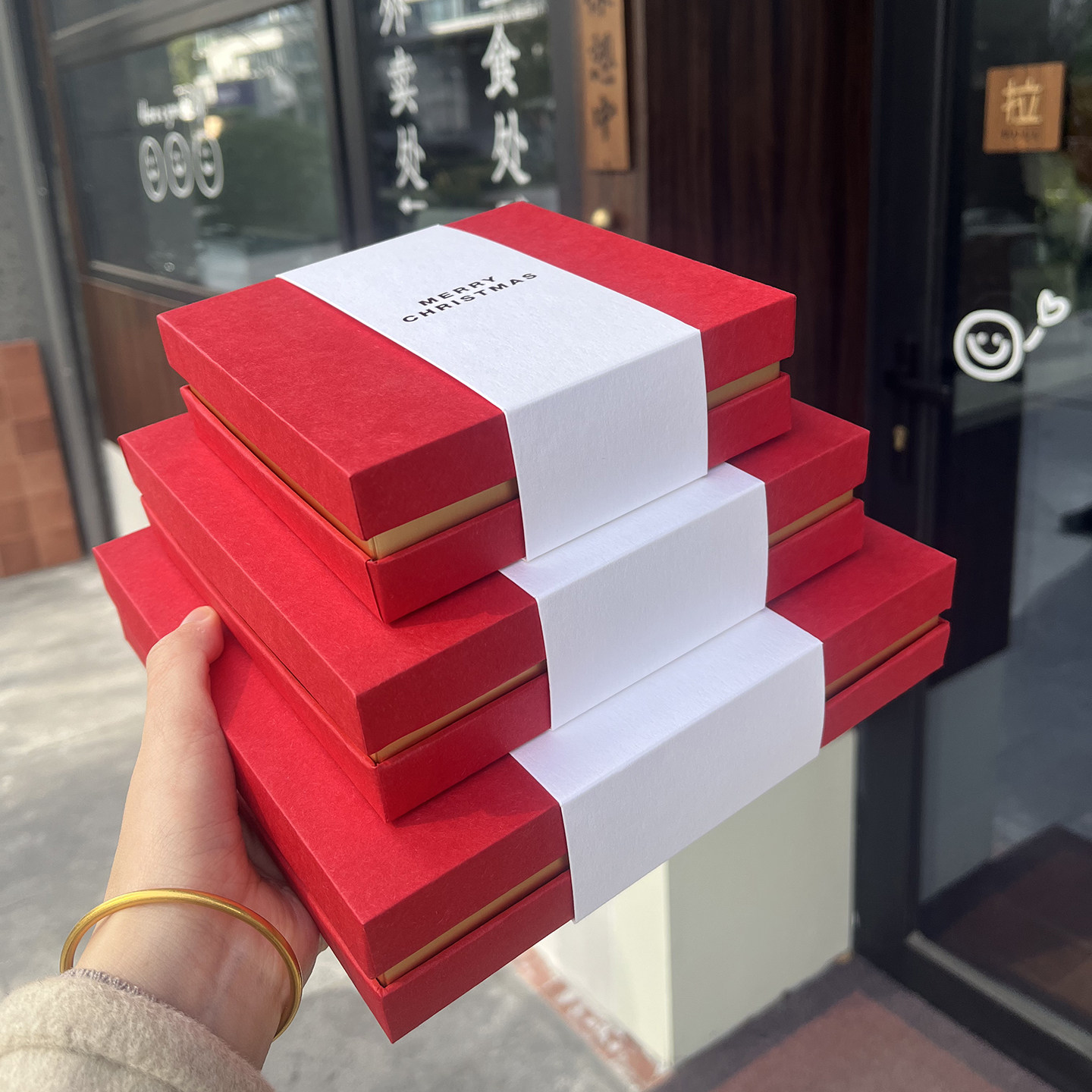 圣诞节红9粒16粒25粒巧克力包装盒免折款星球巧克力手工生巧礼盒