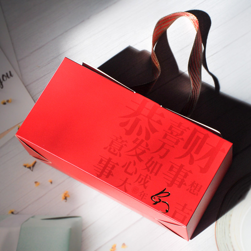 新年月饼散装苏月冰皮蛋黄酥手提伴手礼盒饼干牛轧糖雪花酥包装盒