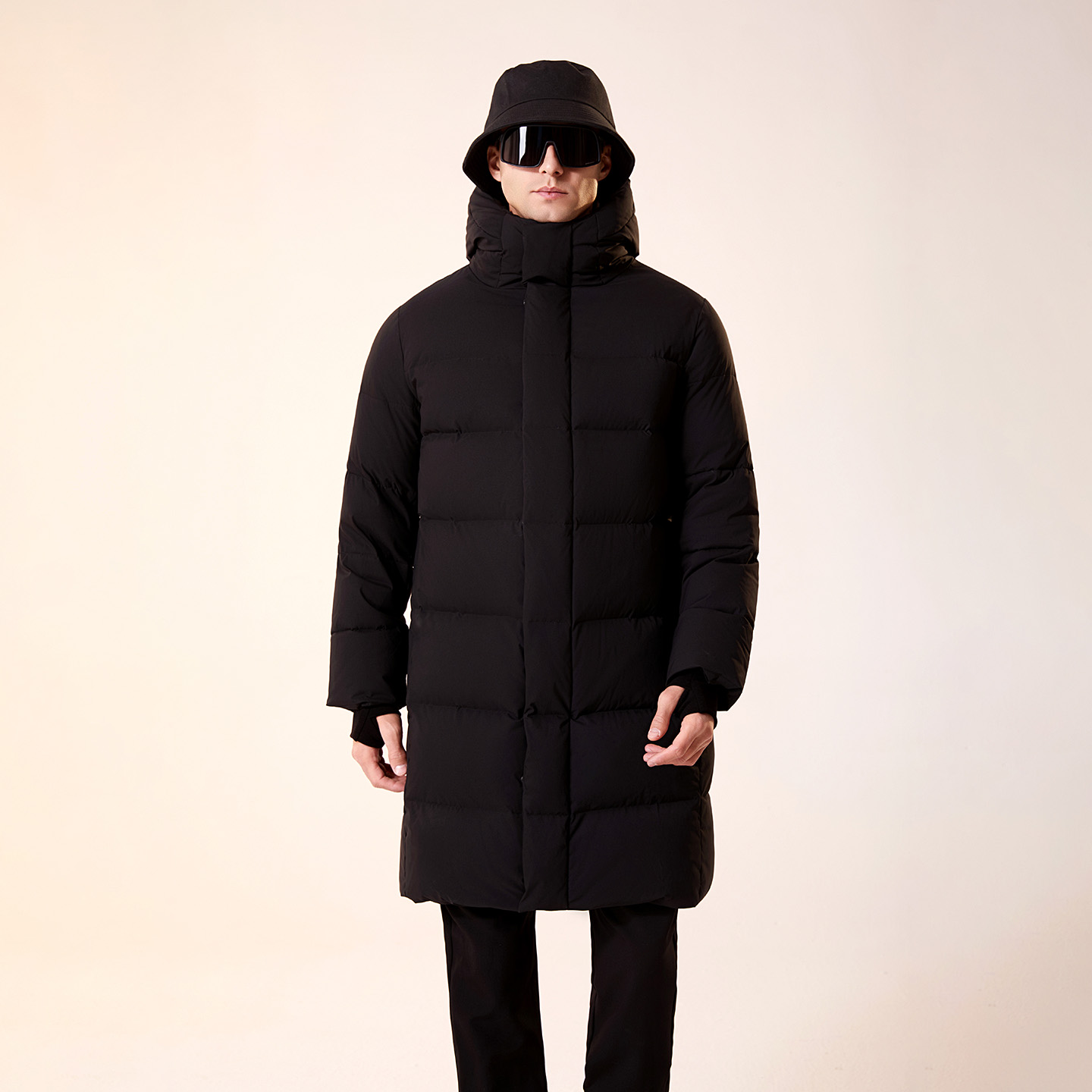 95%白鹅绒加厚连帽情侣羽绒服