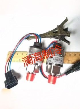 约克压力传感器025L01917-000 AKS32R 060G0077丹佛斯压力变送器