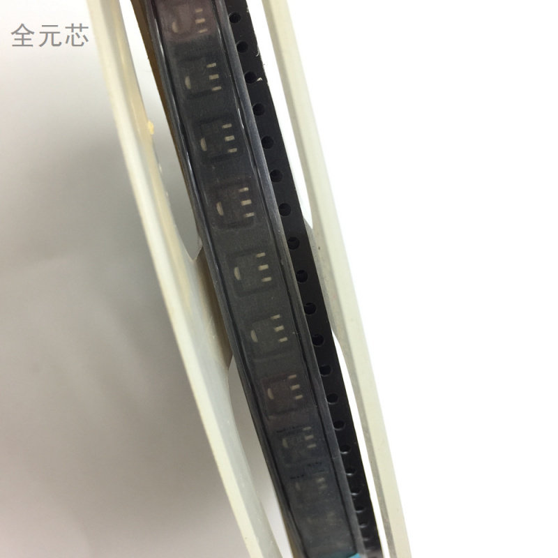 全新2SB1424丝印：AER封装：SOT8