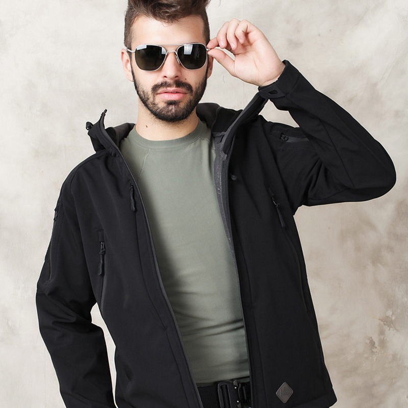 防水冲锋衣软壳战术版冲锋衣