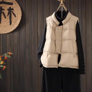 羽绒服马甲女士短款2024冬季新款文艺复古新中式国风盘扣百搭显瘦