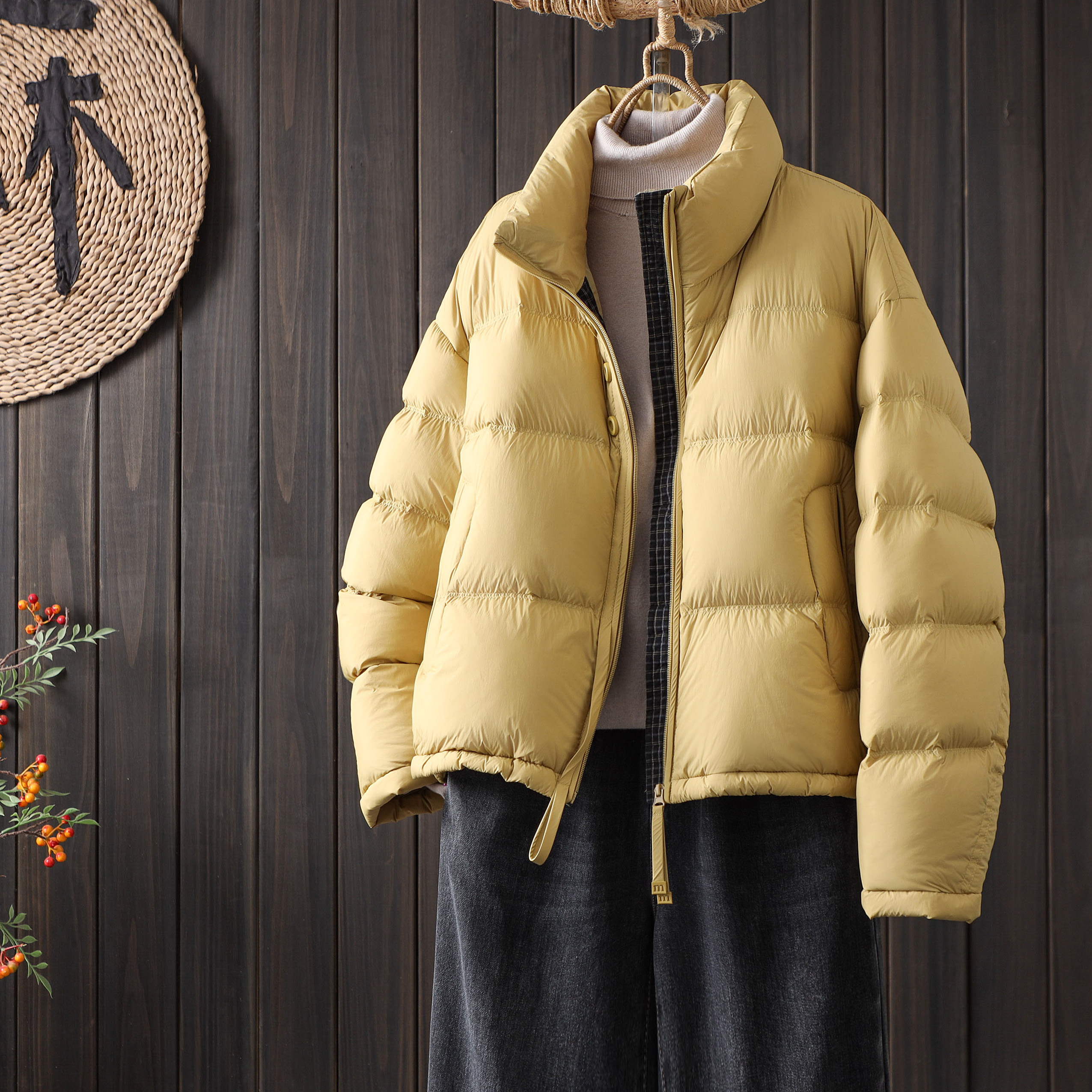 时尚立领高品质加厚羽绒服